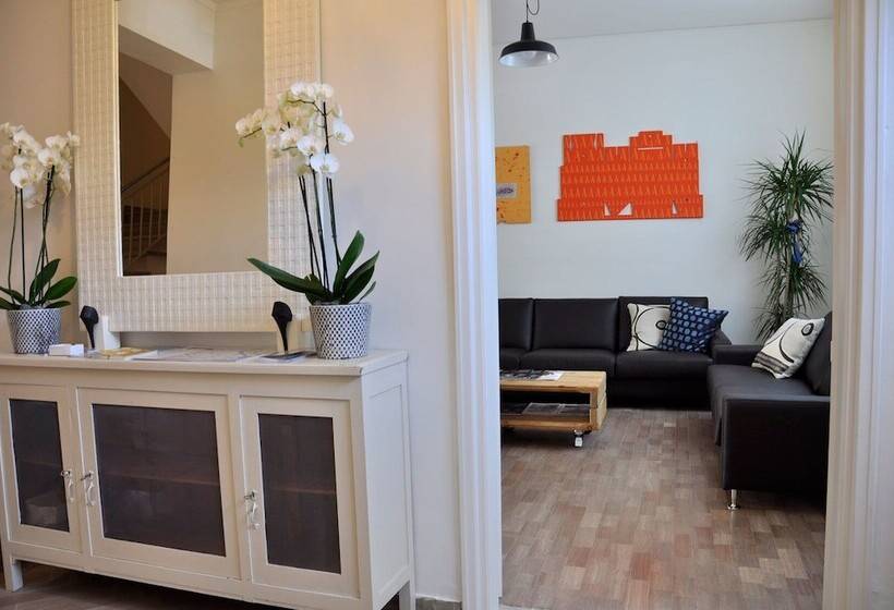 ホテル Dimora 16 Rooms & Garden