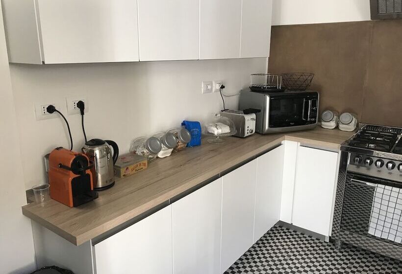 ホテル Dimora 16 Rooms & Garden