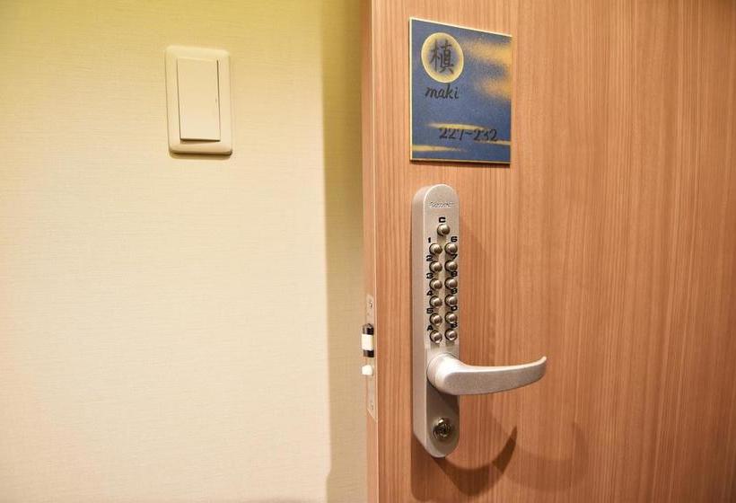 هتل Home Hostel Osaka