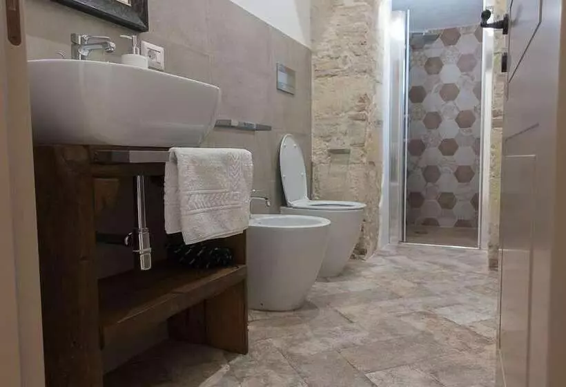 هتل La Residenza Sul Largo