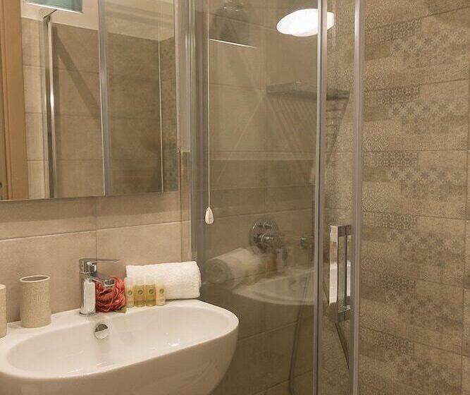 هتل La Residenza Sul Largo