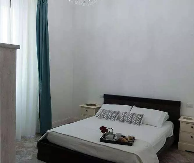 هتل La Residenza Sul Largo