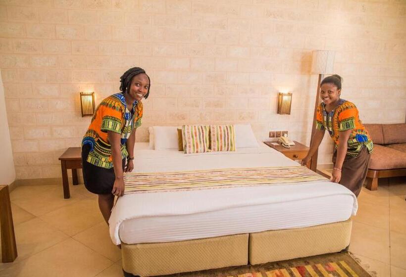 هتل Nyali Beach Holiday Resort