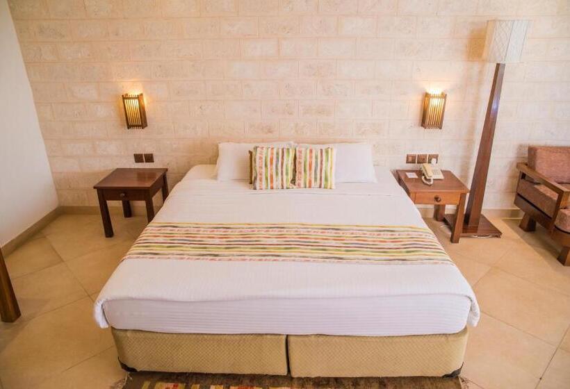 هتل Nyali Beach Holiday Resort