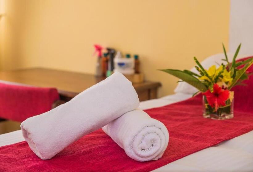 هتل Nyali Beach Holiday Resort