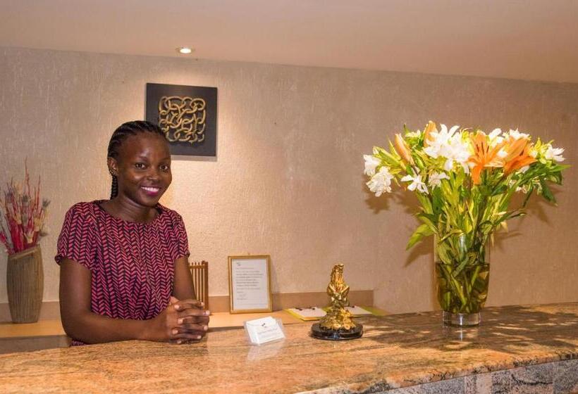 هتل Nyali Beach Holiday Resort