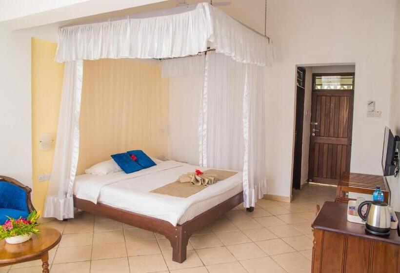 هتل Nyali Beach Holiday Resort