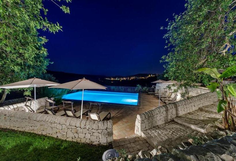 فندق Relais Villa Del Monte