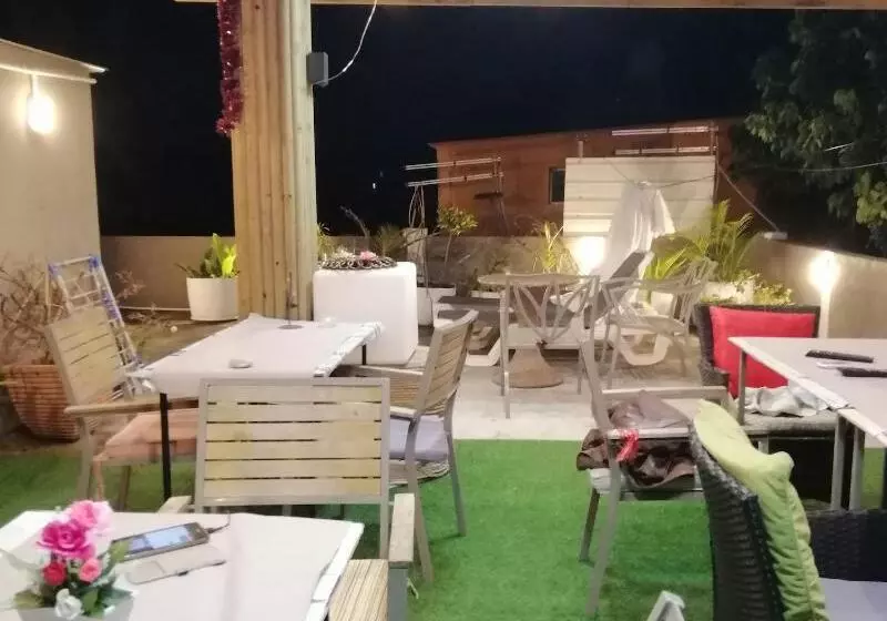 هتل Residence Les Bambous