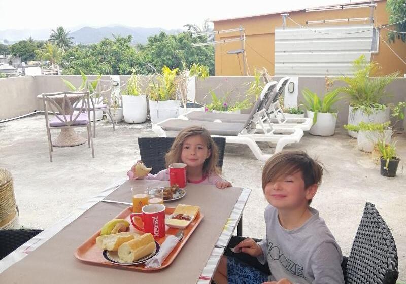 هتل Residence Les Bambous