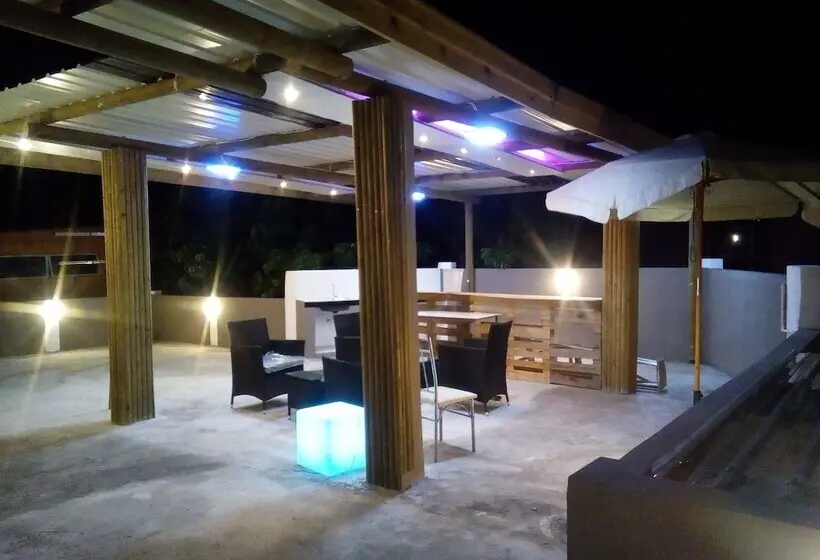 هتل Residence Les Bambous