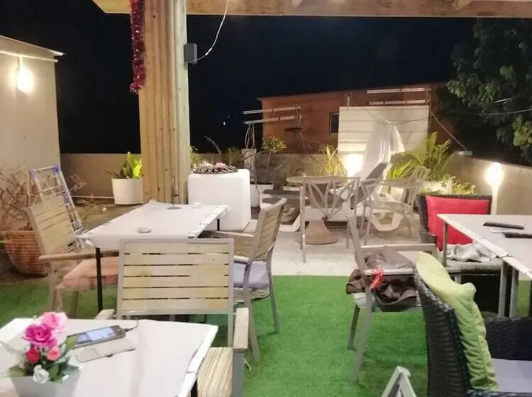 هتل Residence Les Bambous