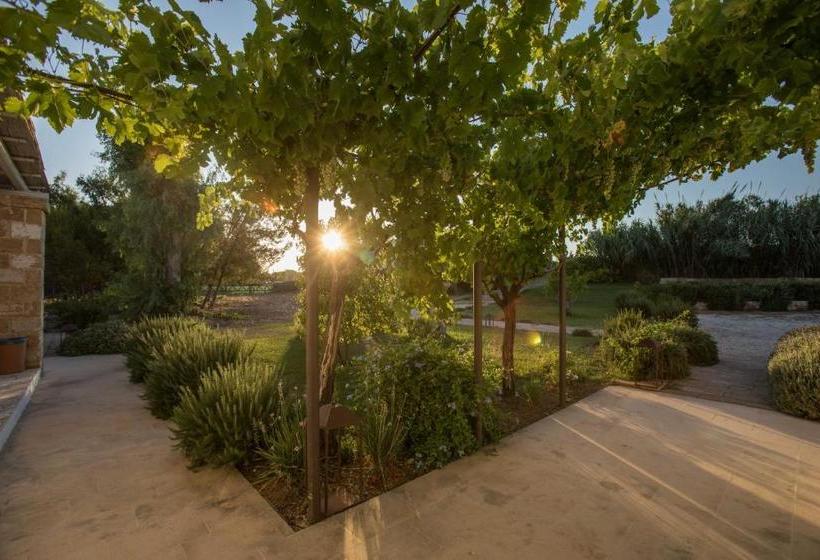 Hotel Santa Marina Masseria Del Salento