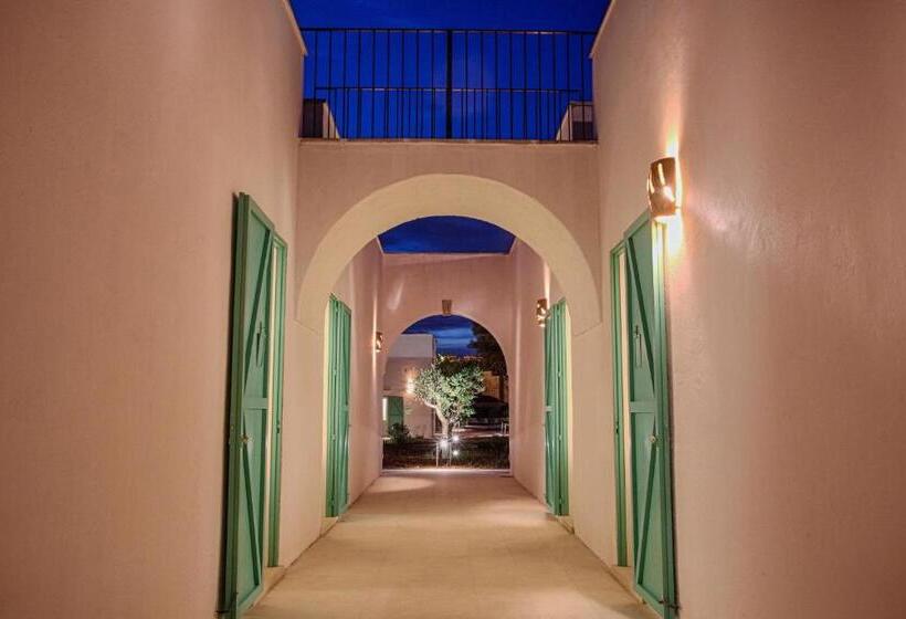 Hotel Santa Marina Masseria Del Salento