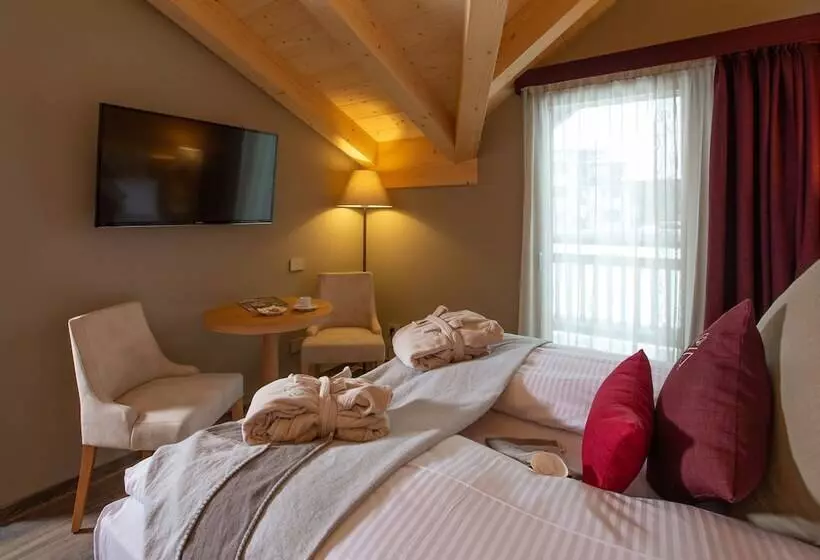 Mont Chalet Nevada   Hotel & Spa