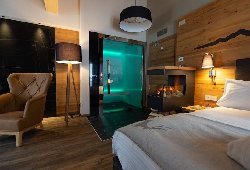 Mont Chalet Nevada Hotel & Spa