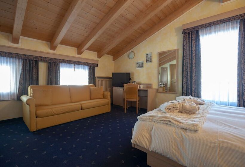 Mont Chalet Nevada Hotel & Spa