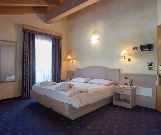 Mont Chalet Nevada   Hotel & Spa