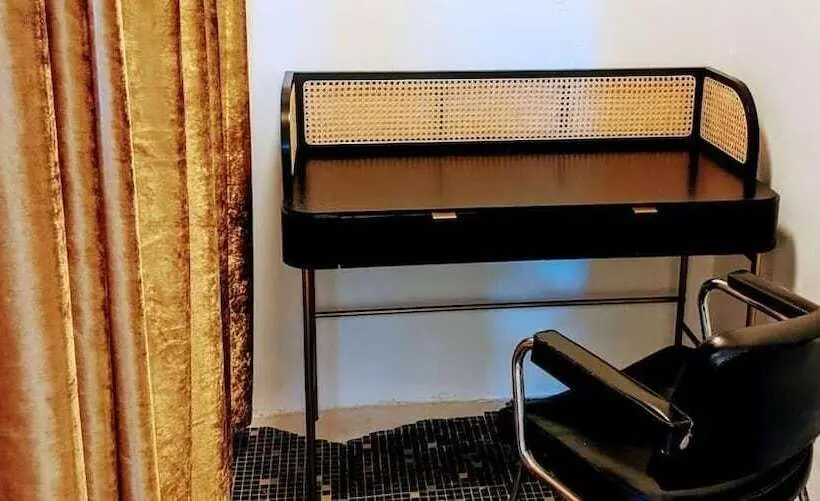 ベッドアンドブレックファースト Chambre Voltaire Ou Chambre Beckett, Terrasse En Bord De Sorgue