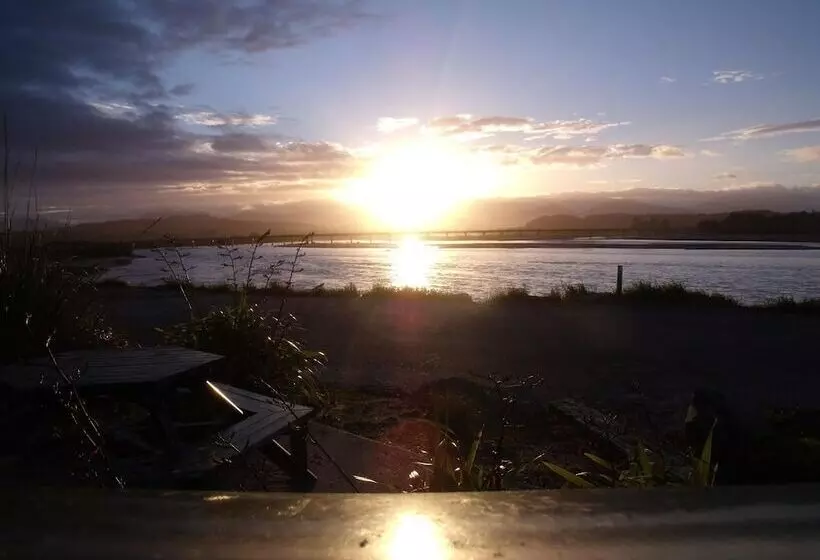 Heritage Highway Motel