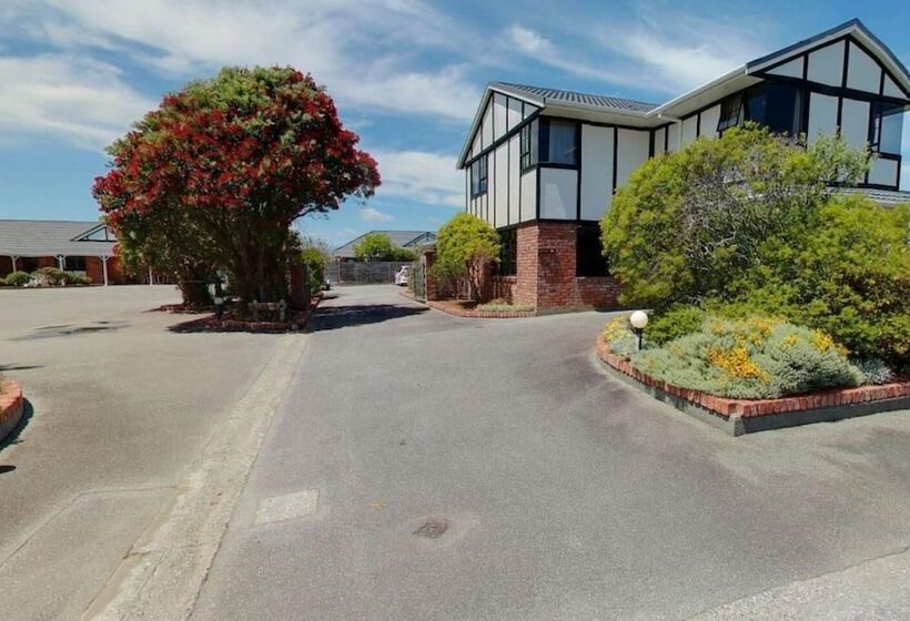 Heritage Highway Motel