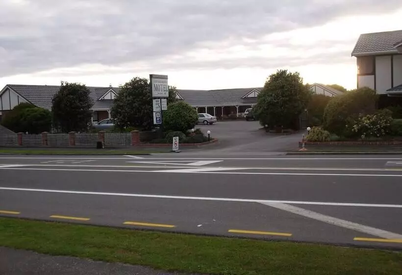 Heritage Highway Motel