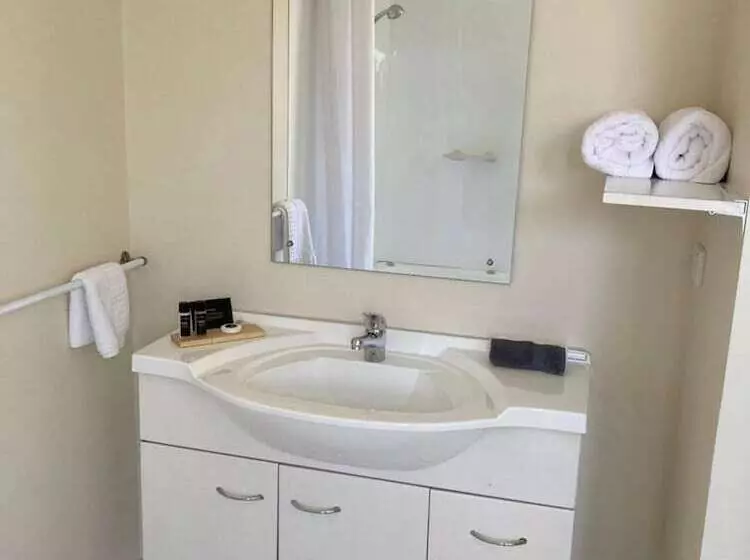 Heritage Highway Motel