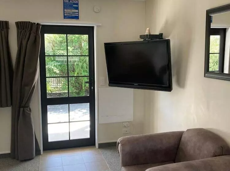 Heritage Highway Motel