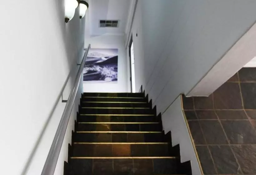 هتل Burg S View Boutique