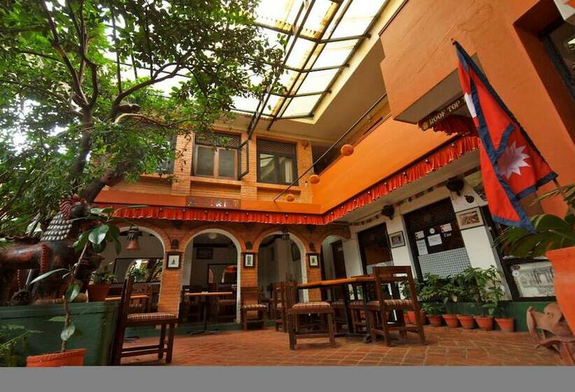 هتل Cafe De Patan