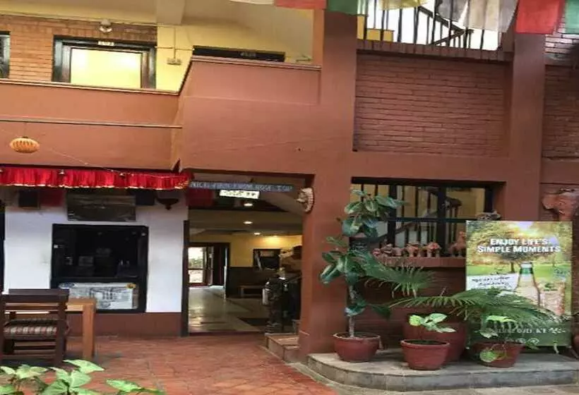 هتل Cafe De Patan