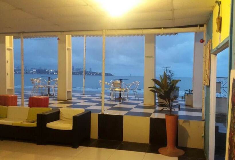 호텔 Catembe Beach Lodge