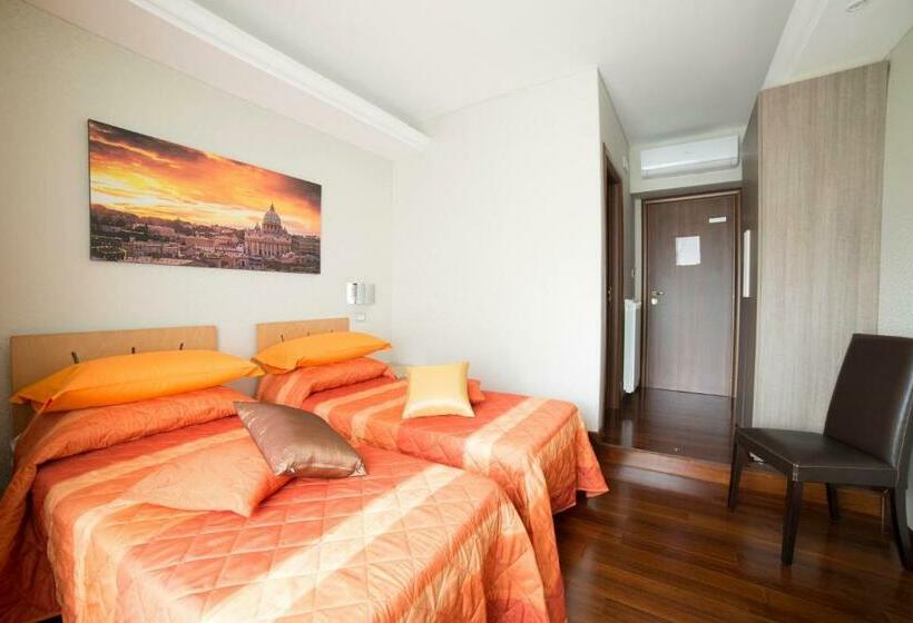 Hotel Di Fronte Alla Cupola