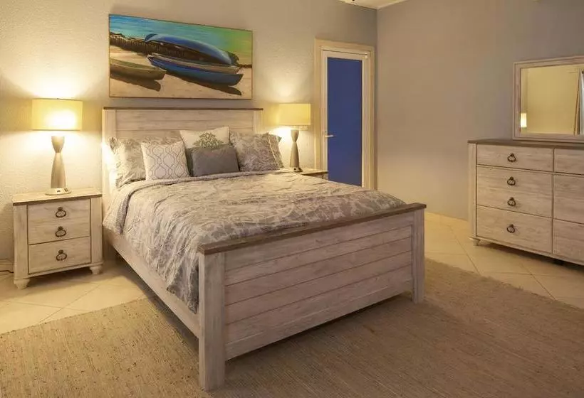 Hotelli Diamond Lodge Belize