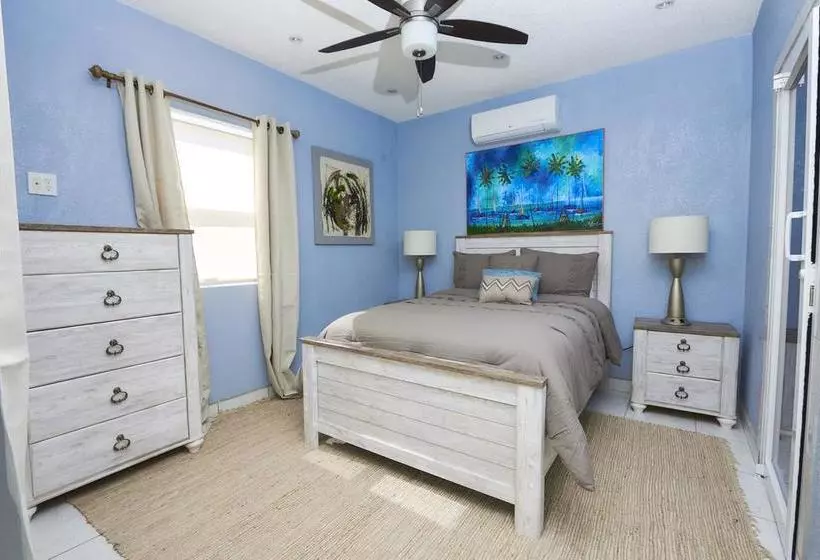 Hotelli Diamond Lodge Belize