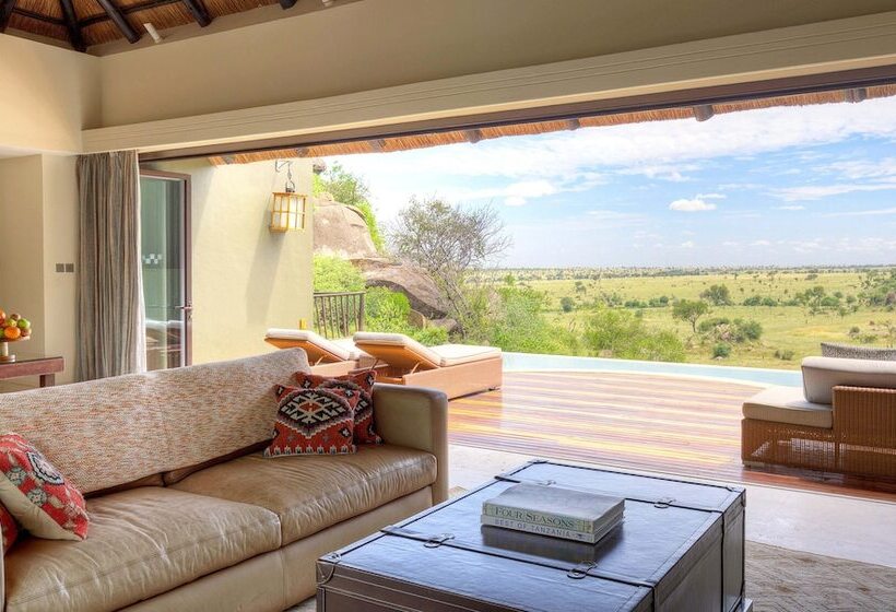 هتل Four Seasons Safari Lodge Serengeti