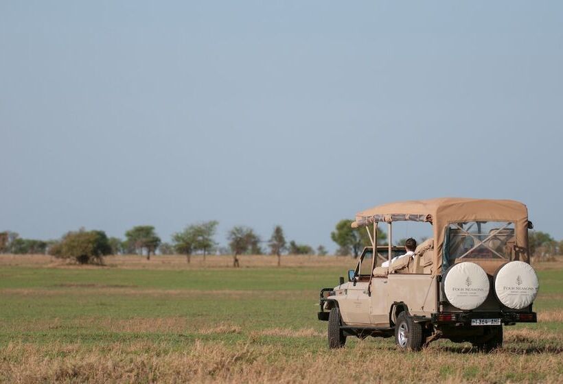 هتل Four Seasons Safari Lodge Serengeti