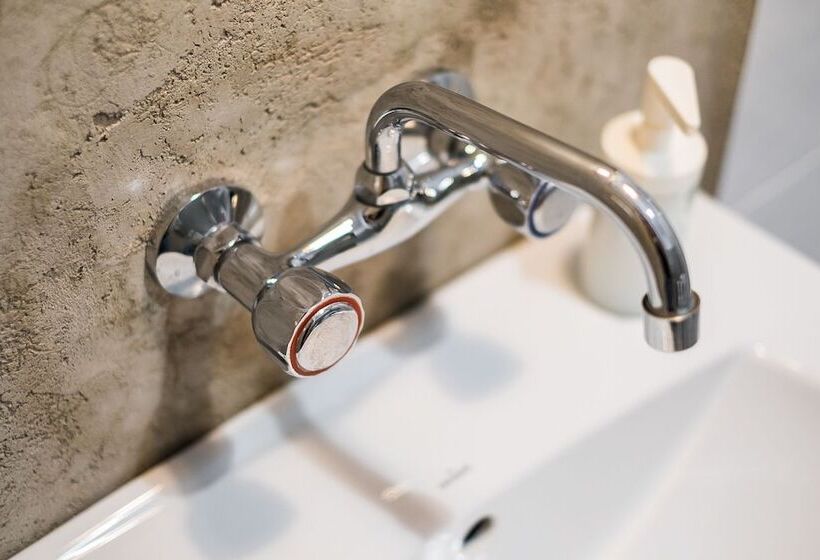 Hotel Hostel Likehome