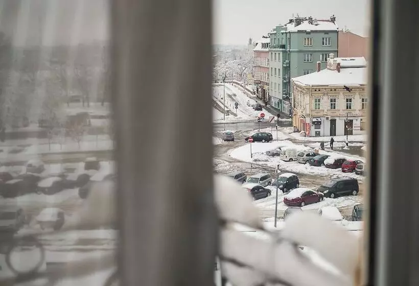 Hotelli Hostel Likehome