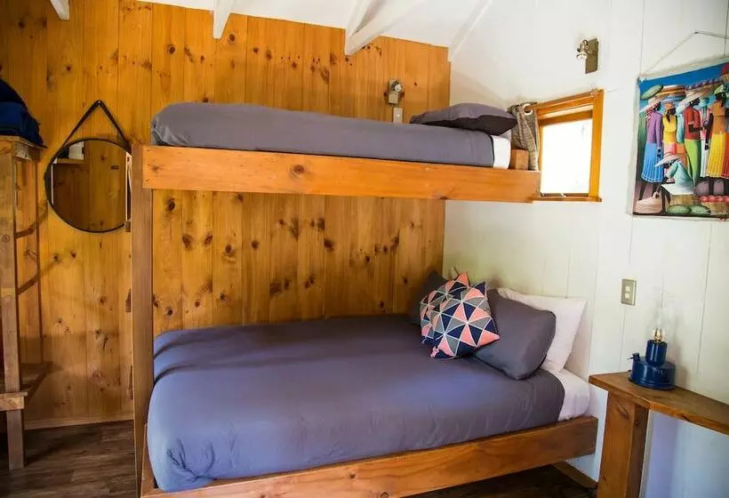 Hotelli Hush Boutique Accommodation