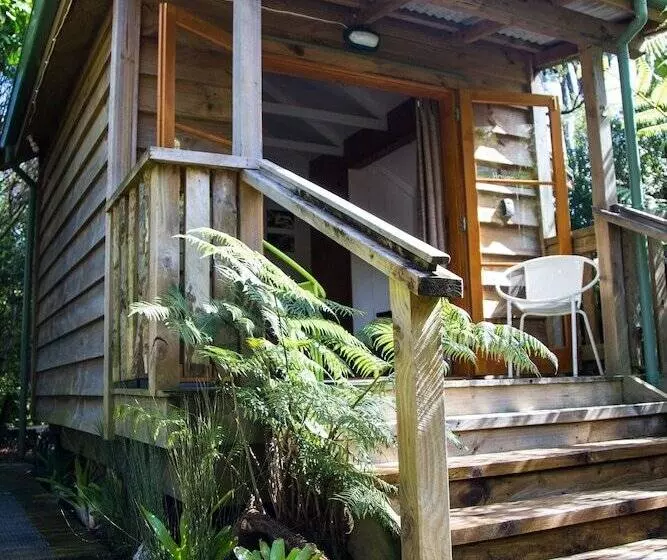 Hotelli Hush Boutique Accommodation