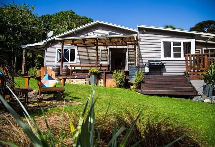 Hotelli Hush Boutique Accommodation
