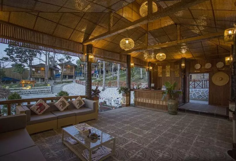 هتل Jl Lodge Ngwe Saung