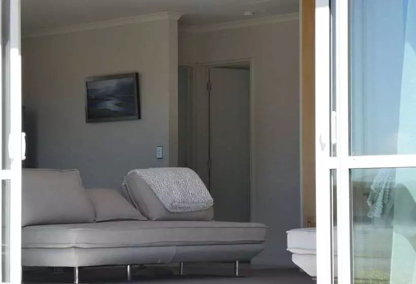 Hotelli Manuka Retreat