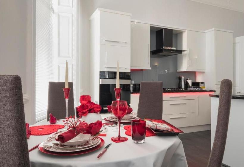 ホテル Marks At The Manor