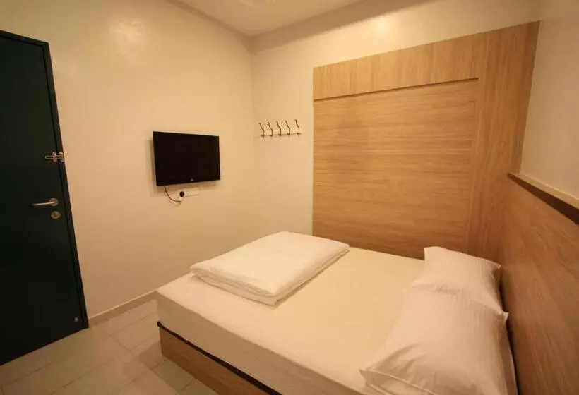Hotelli Shamrock Guest House