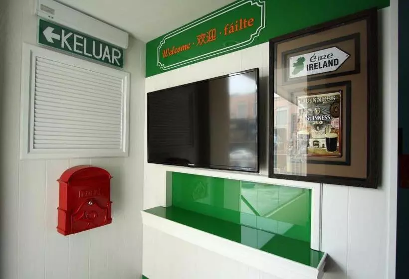 Hotelli Shamrock Guest House
