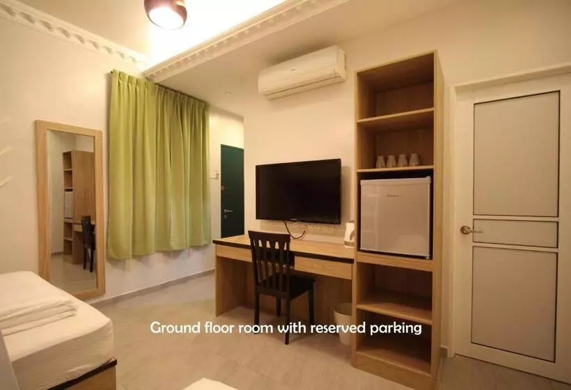 Hotelli Shamrock Guest House