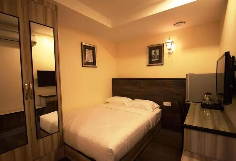 Hotelli Shamrock Guest House