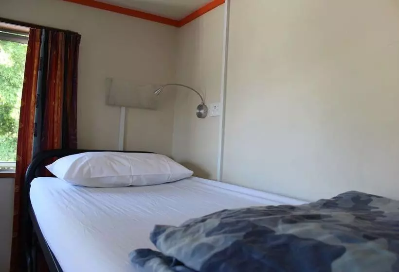 Hotelli The Flaming Kiwi Backpackers